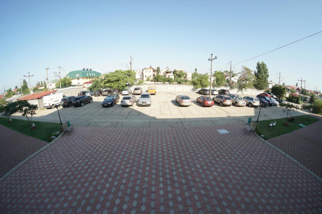 Радуга Курортная Гостиница Zatoka Exterior photo